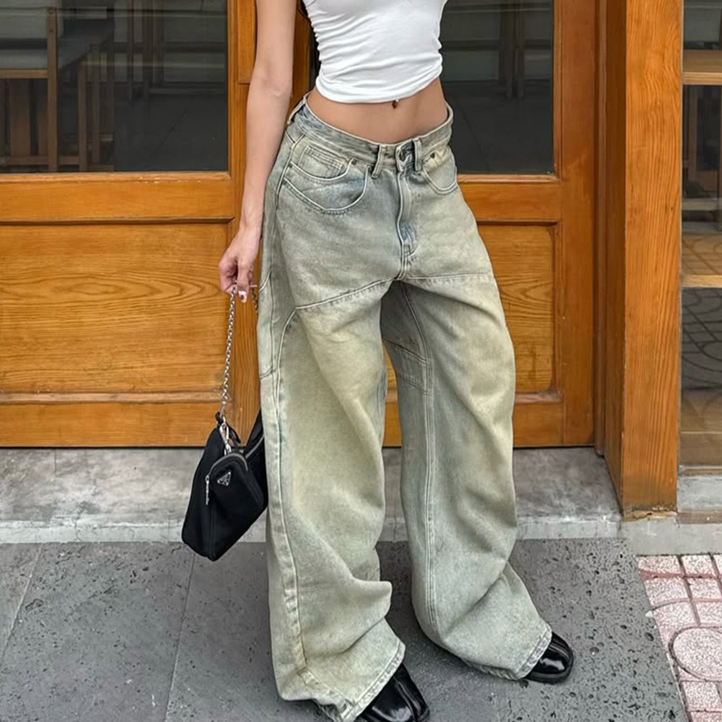 Retro High Street Wash Pocket Embroidered Casual Slimming Jeans