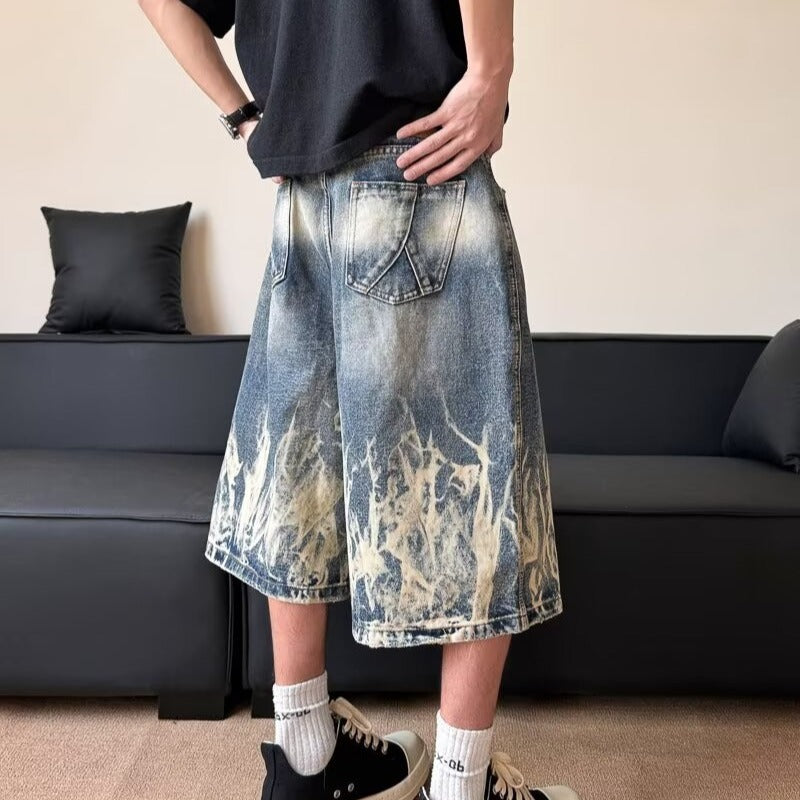 Lightning Stripe Tie-Dyed Denim Seven-Quarter Shorts