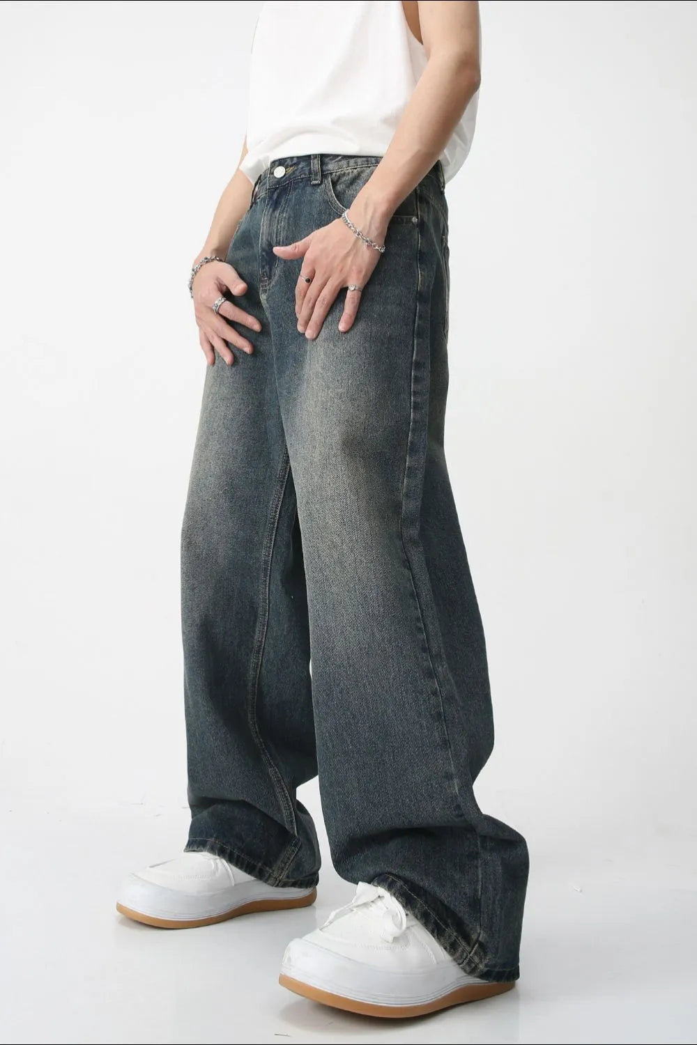 Premium Baggy Jeans with Pockets - Authentic Japanese Denim