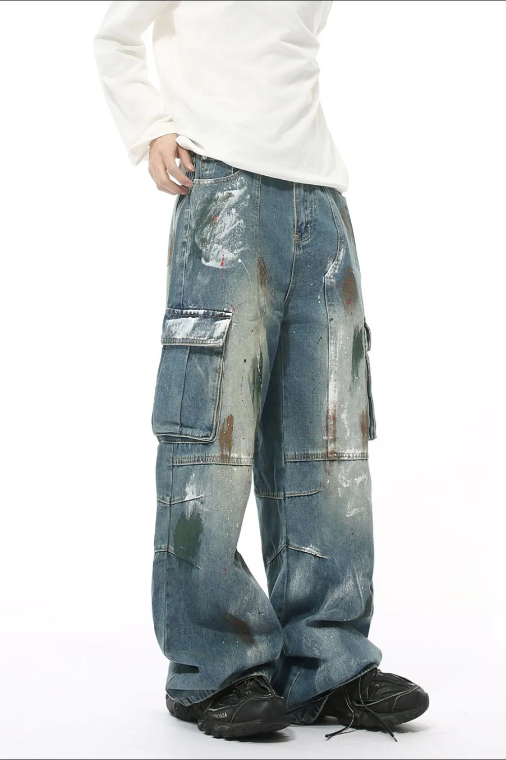 Waste Soil Style Jeans with Cargo Pockets