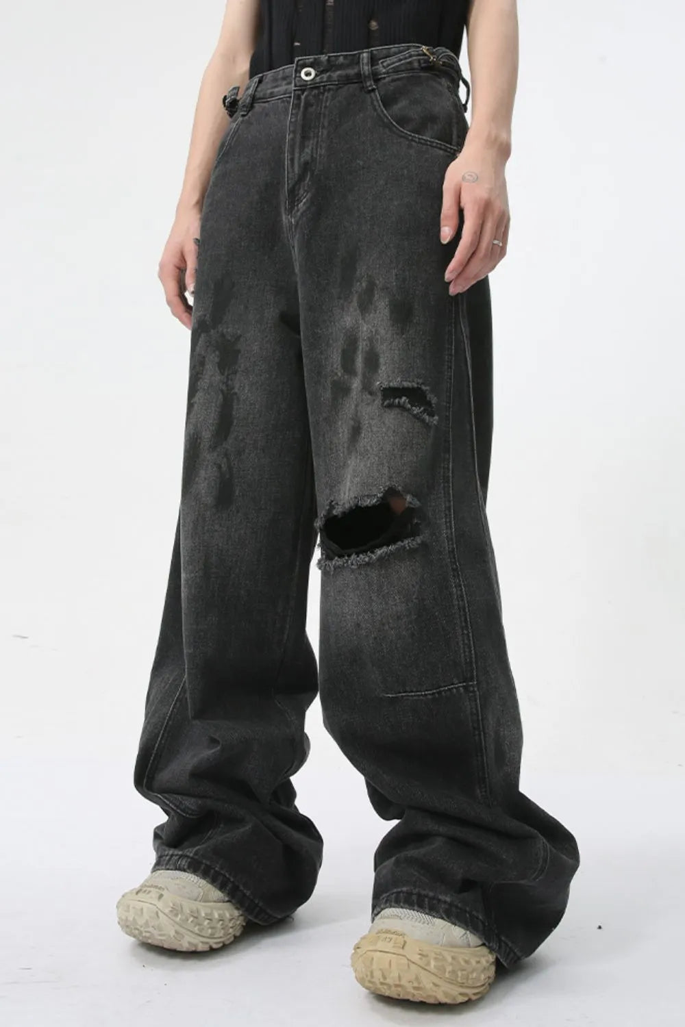 Distressed Jeans with Pockets – Premium Japanese Denim