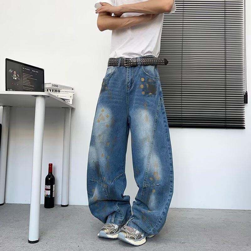 Old Graffiti Curved Knife Jeans for Men - Summer Style