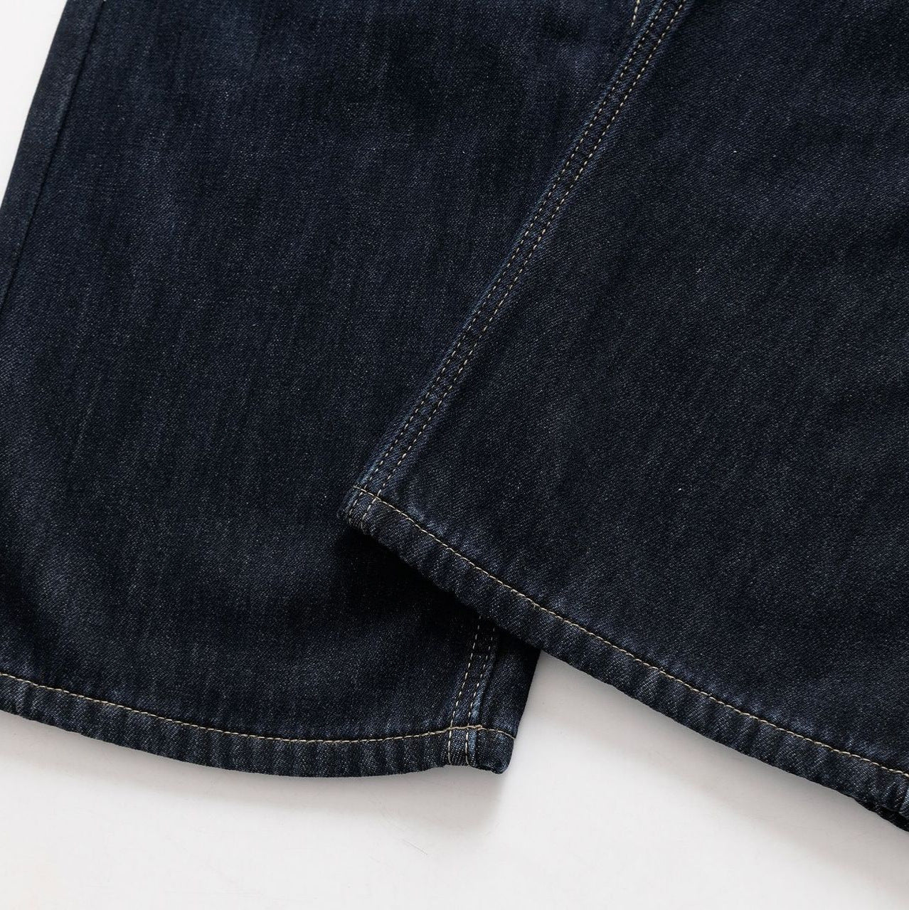 Retro Warm and Plush Slim Straight Pants Jeans