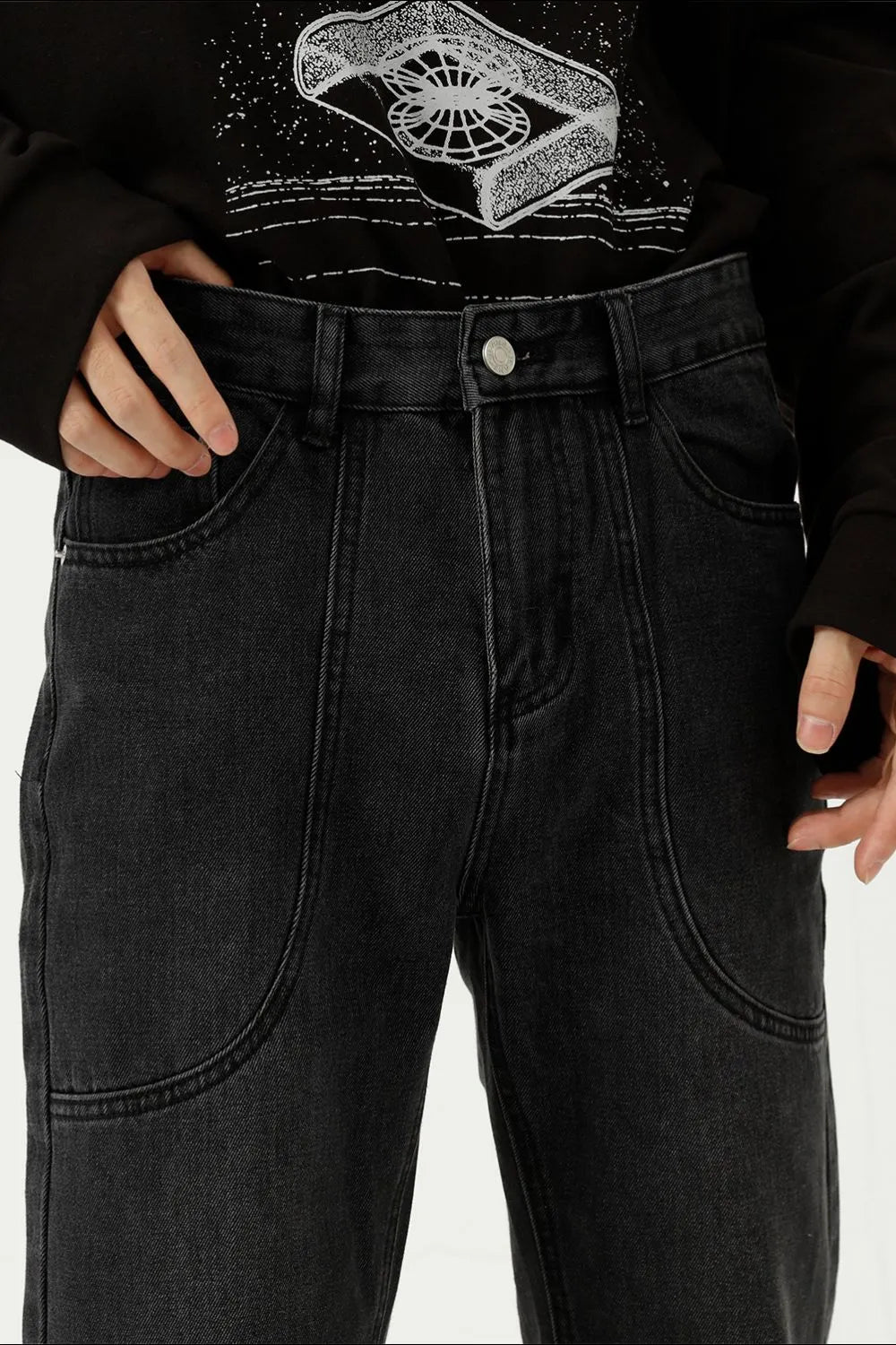 Premium Straight-Leg Jeans with Unique Stitch Detail
