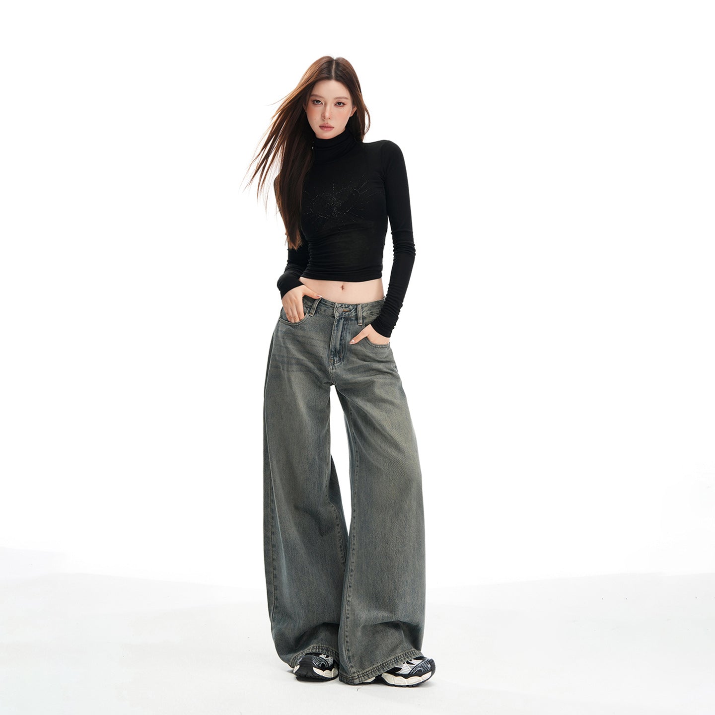Women's Wide-Leg Pants - Loose Fit High-Waist Trousers with Vintage Wash