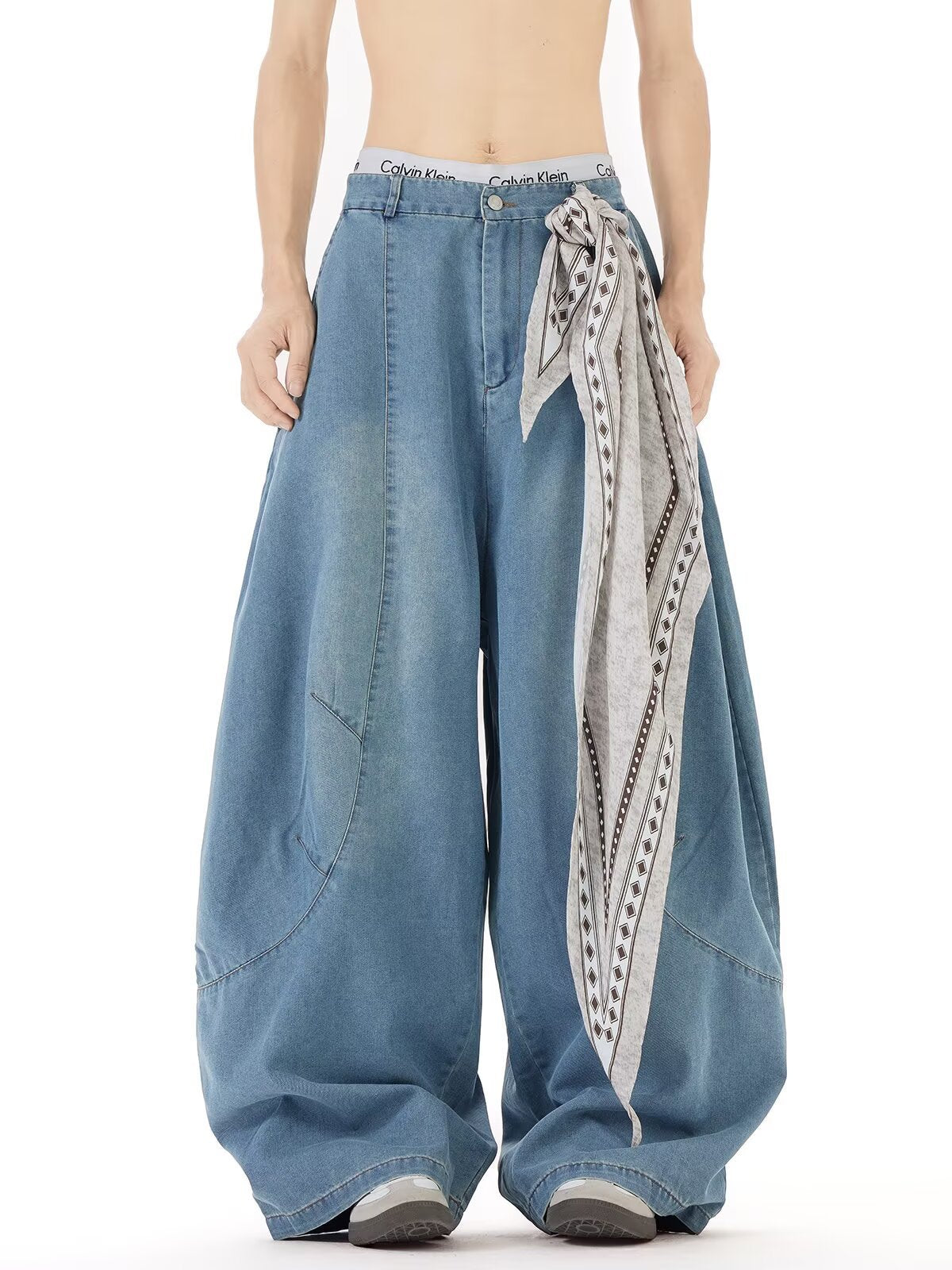 Square Scarf Deconstruction Silhouette Curved Knife Denim Wide Leg Pants