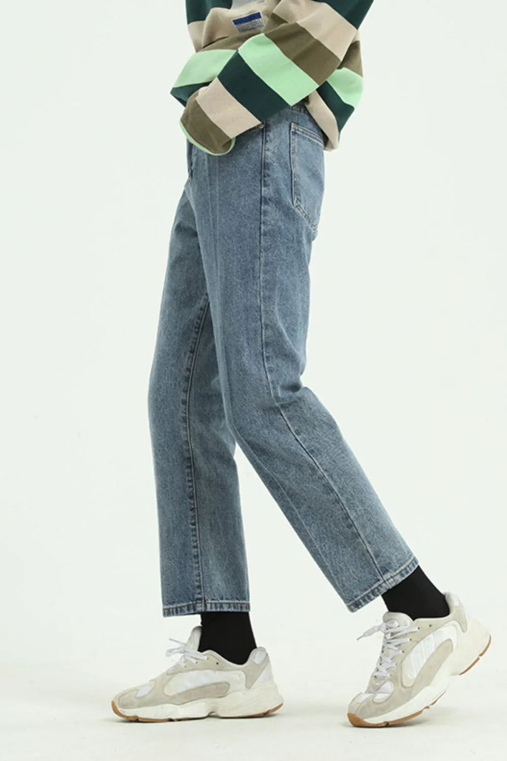 Premium Straight Leg Jeans with Pockets - Japanese Denim
