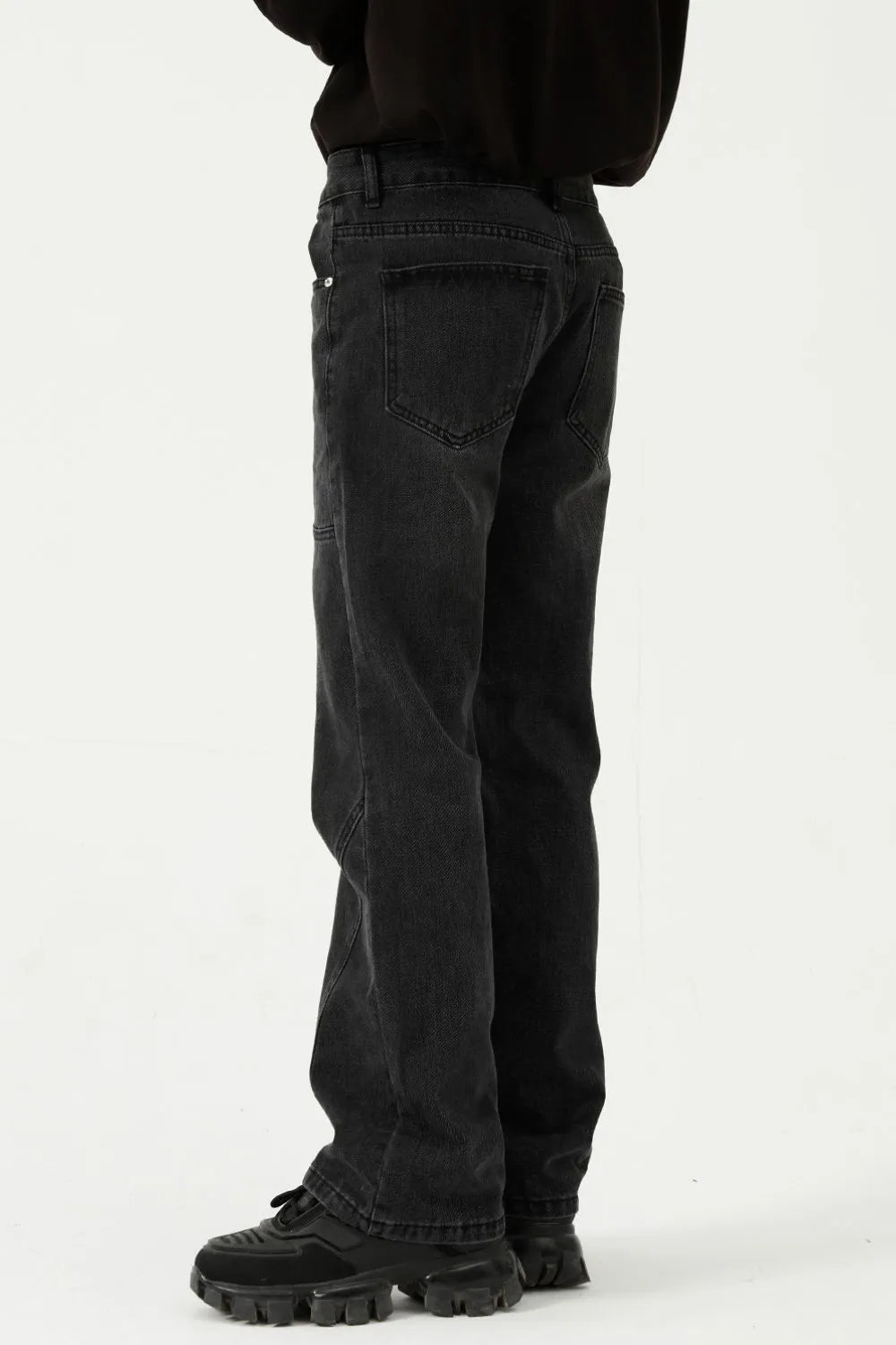 Premium Straight-Leg Jeans with Unique Stitch Detail