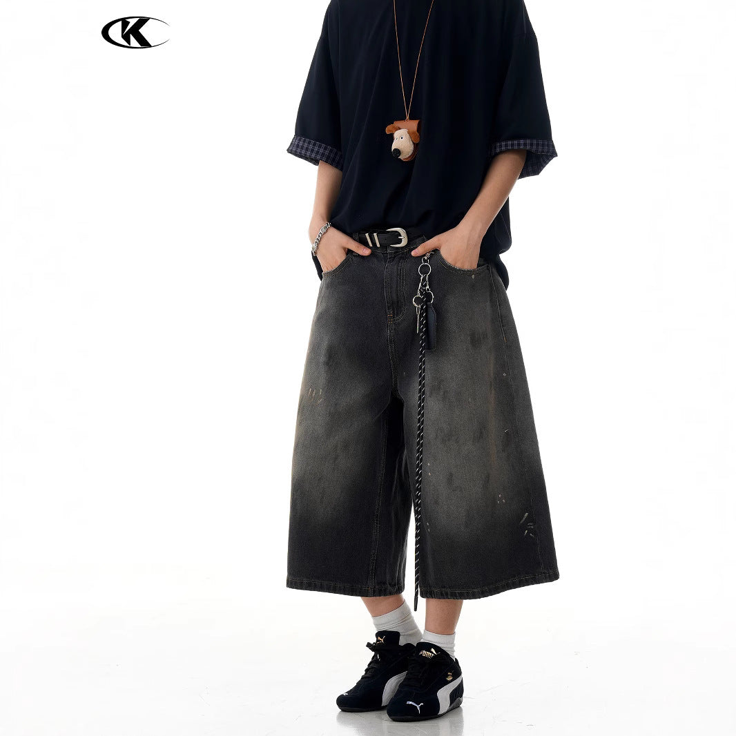 Seven-Quarter Denim Shorts with Faded Ink Splatter - Trendy Wide-Leg Fit