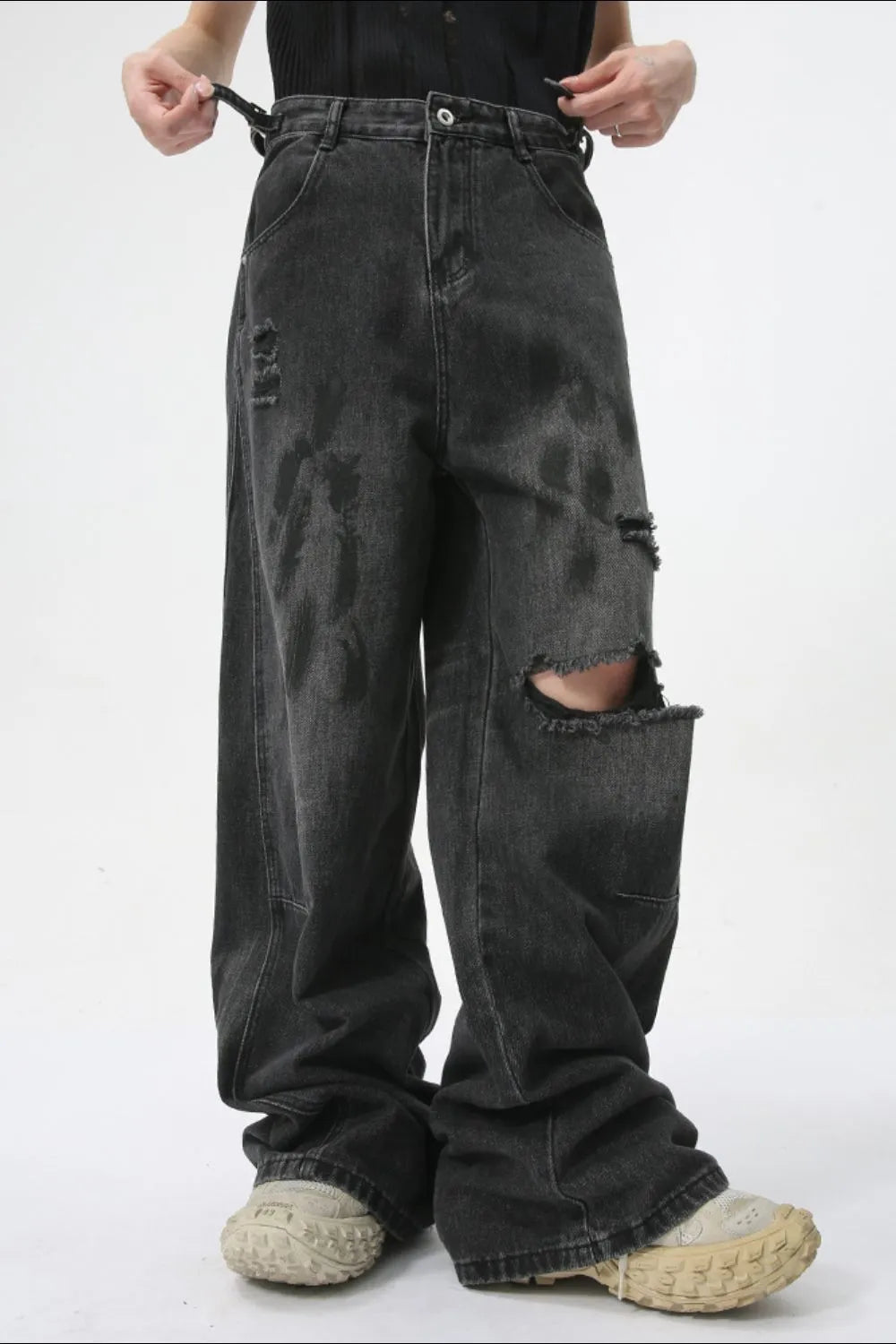 Distressed Jeans with Pockets – Premium Japanese Denim
