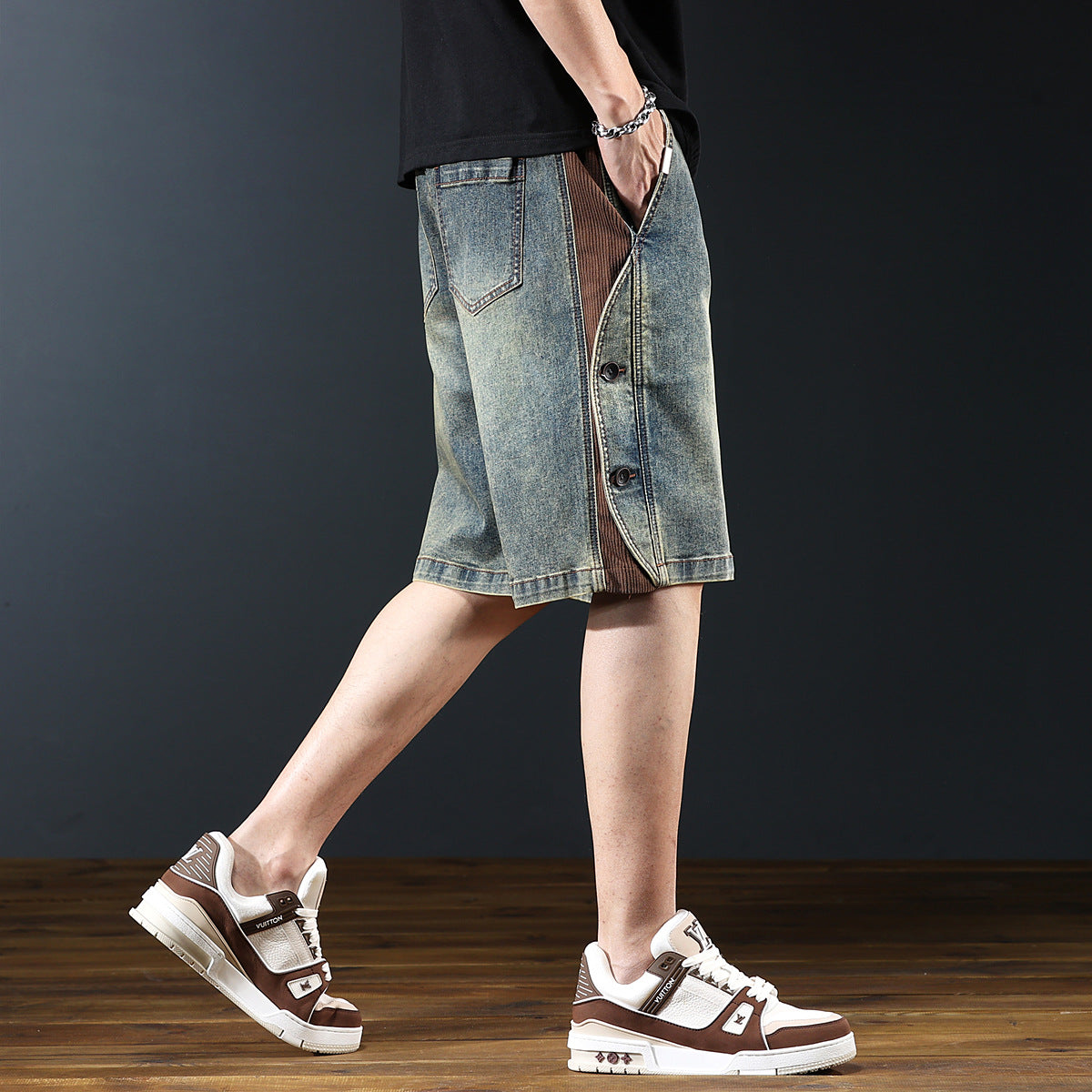 Loose Five Quarter Pants with Elastic Waist in Blue Denim