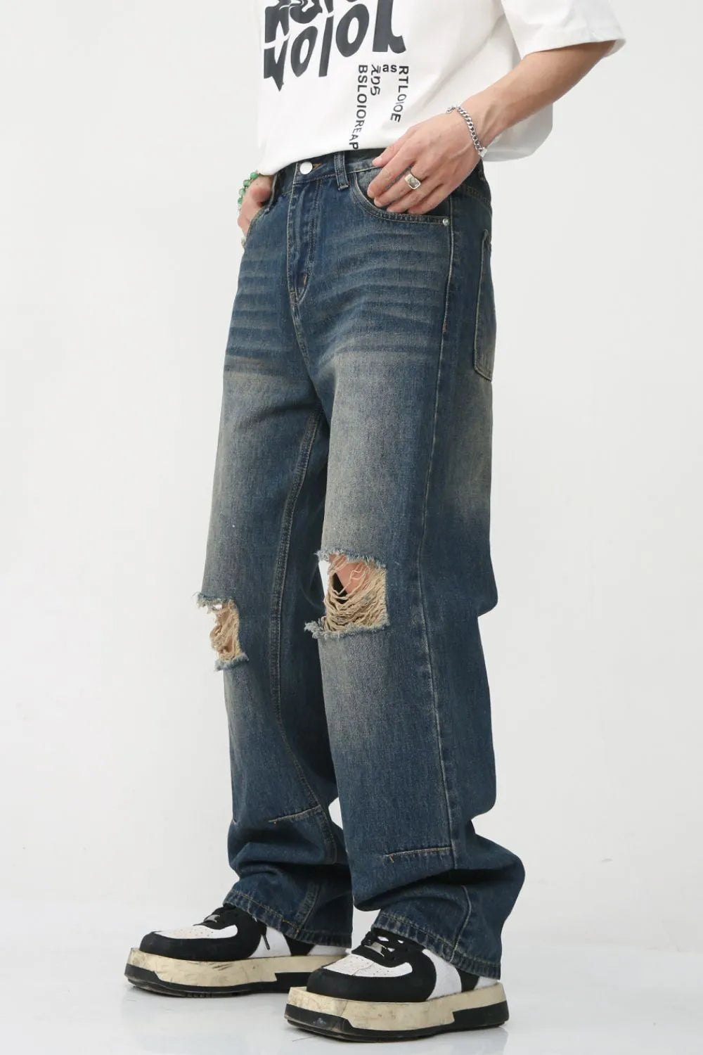 Premium Distressed Jeans with Pockets - Japanese Denim Luxury