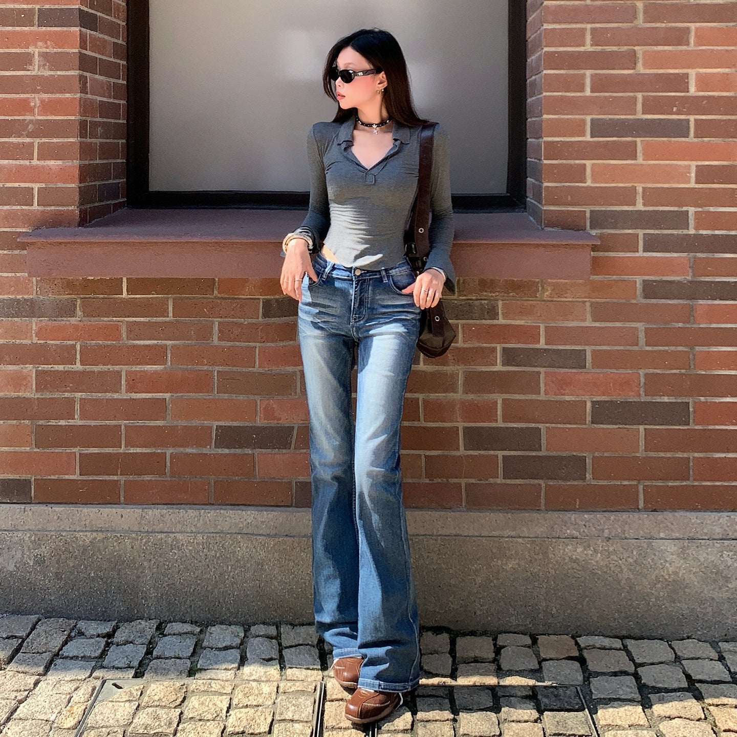 Retro Street Style Skinny Flare Jeans for Women - Low Waist Slim Fit Washed Frayed Bell Bottoms