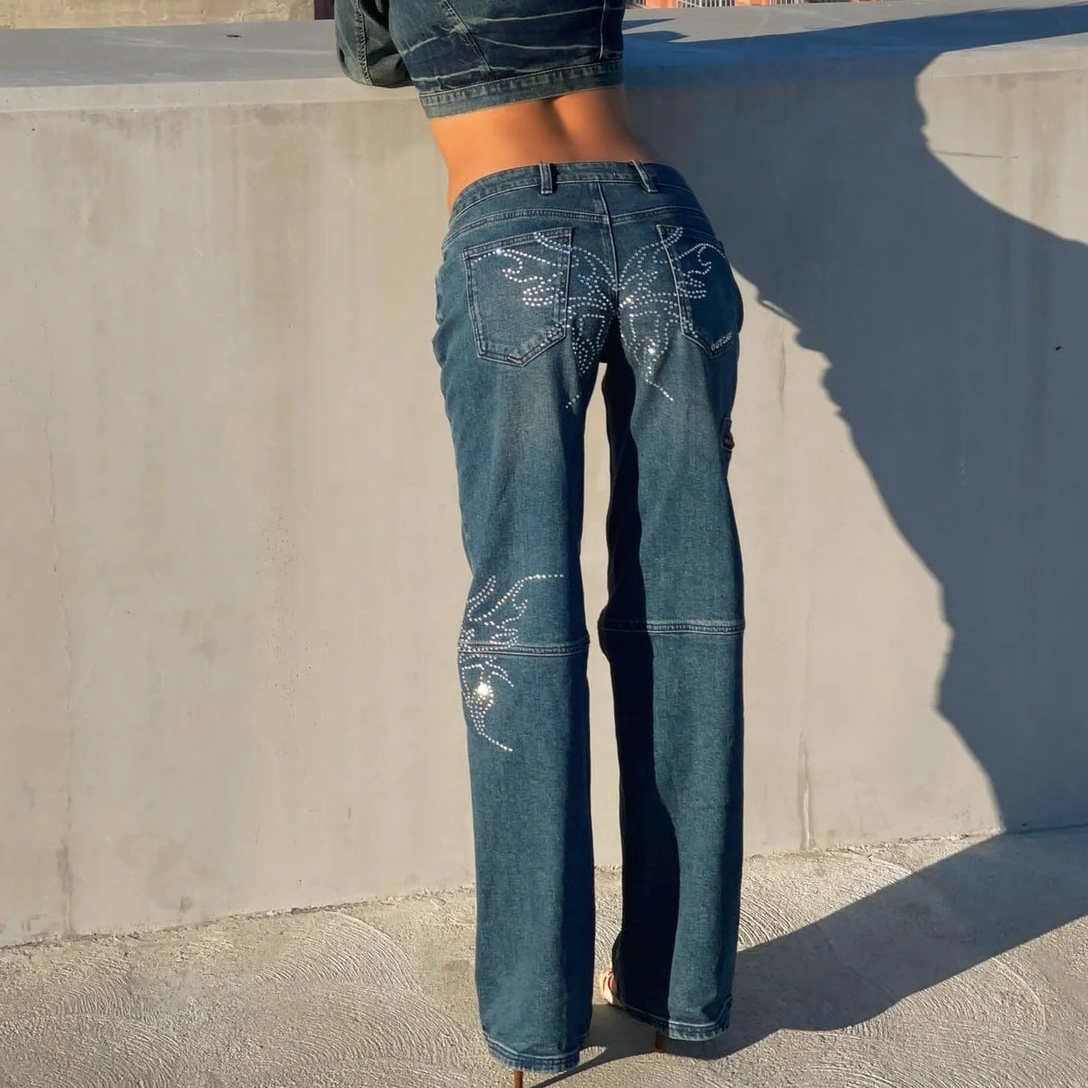 Spicy Girl's Winged Rhinestone Washed Jeans - Custom Wholesale Trendsetter
