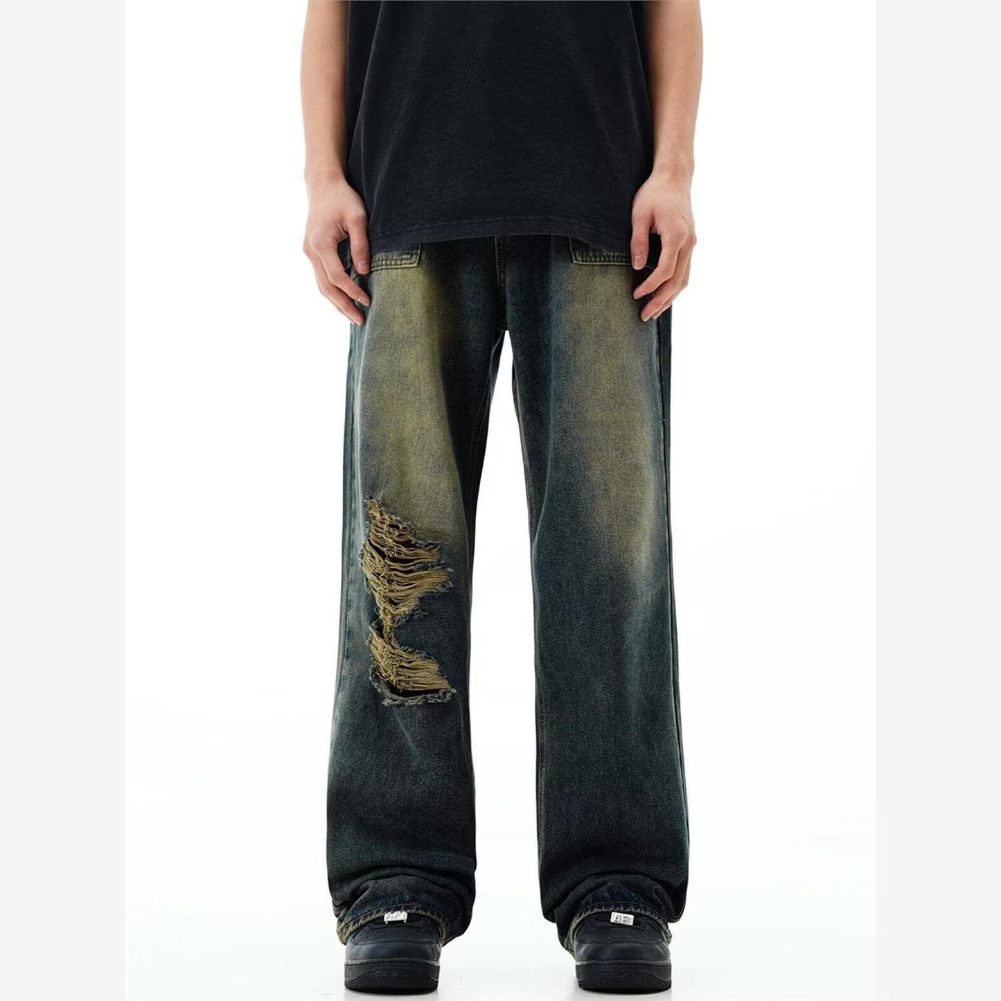 Vintage Ripped Jeans with Loose Fit