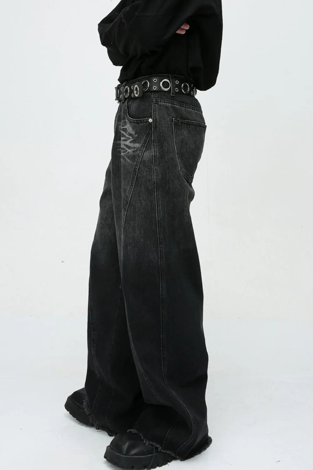 Premium Raw Hem Jeans with Pockets