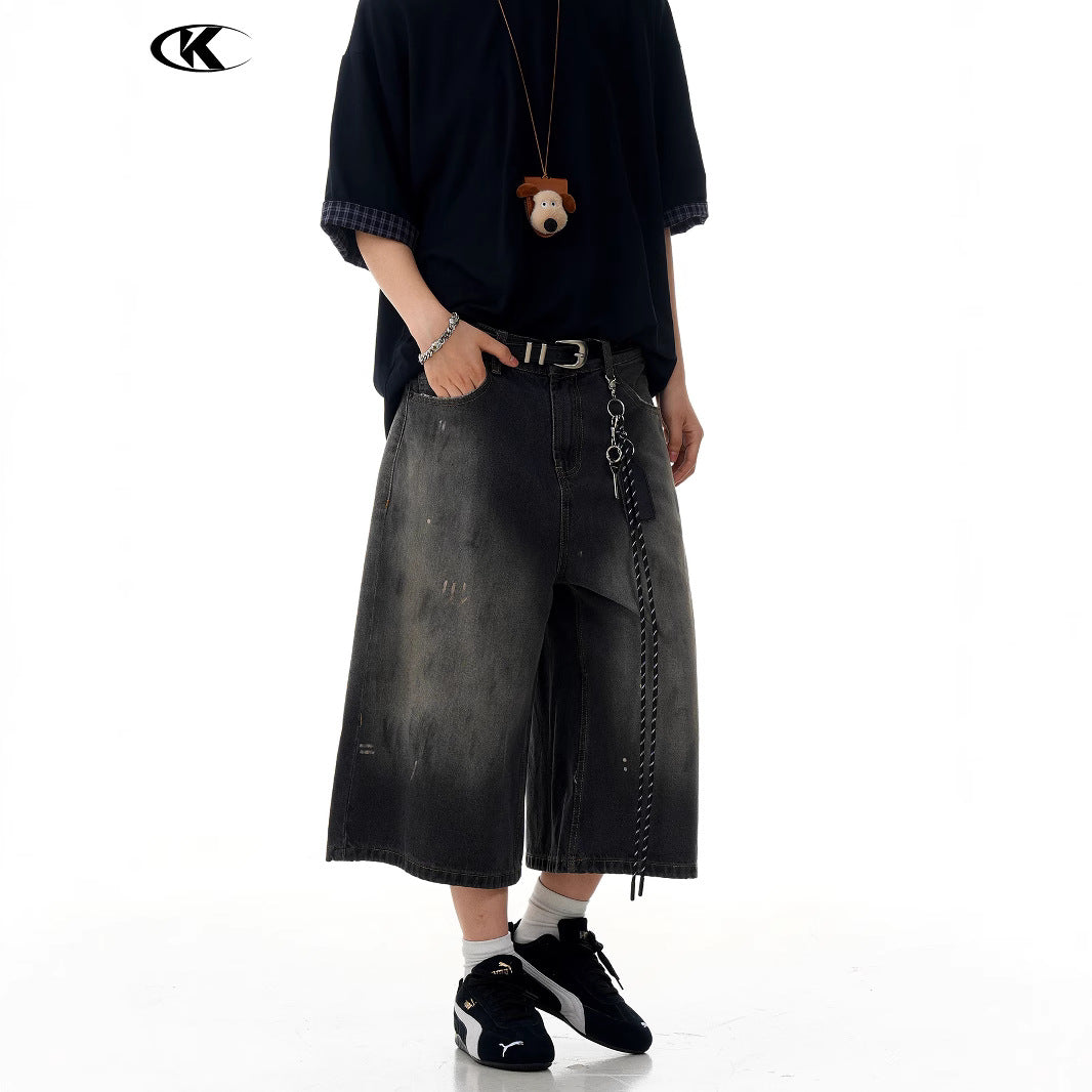 Seven-Quarter Denim Shorts with Faded Ink Splatter - Trendy Wide-Leg Fit