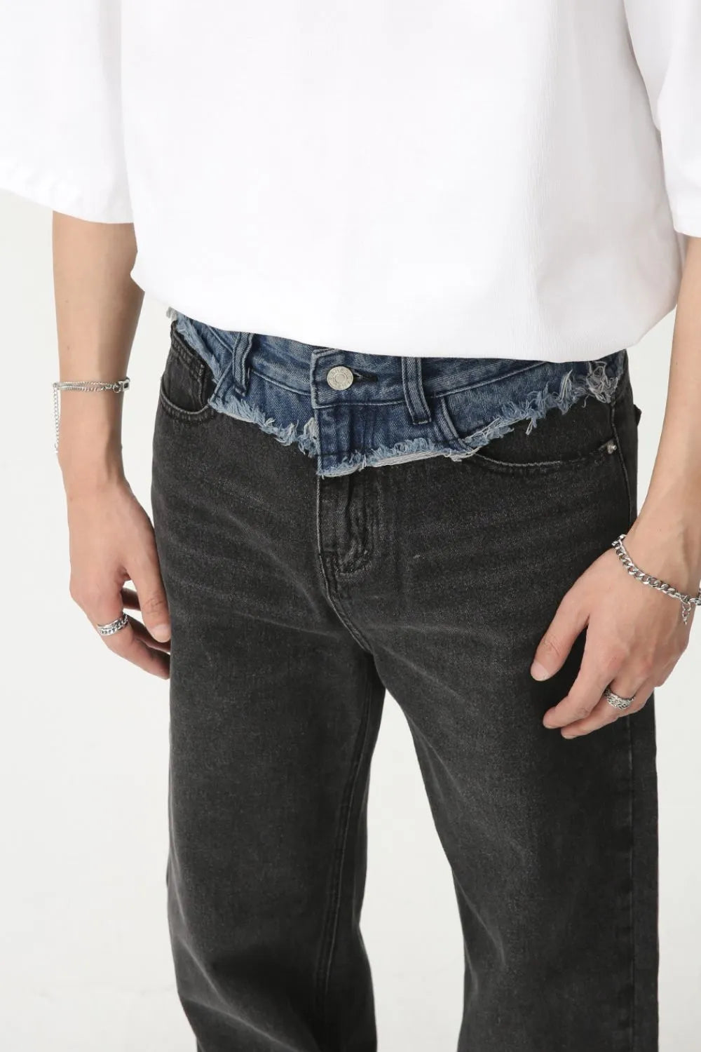 Men's Spliced Raw Hem Straight Leg Jeans