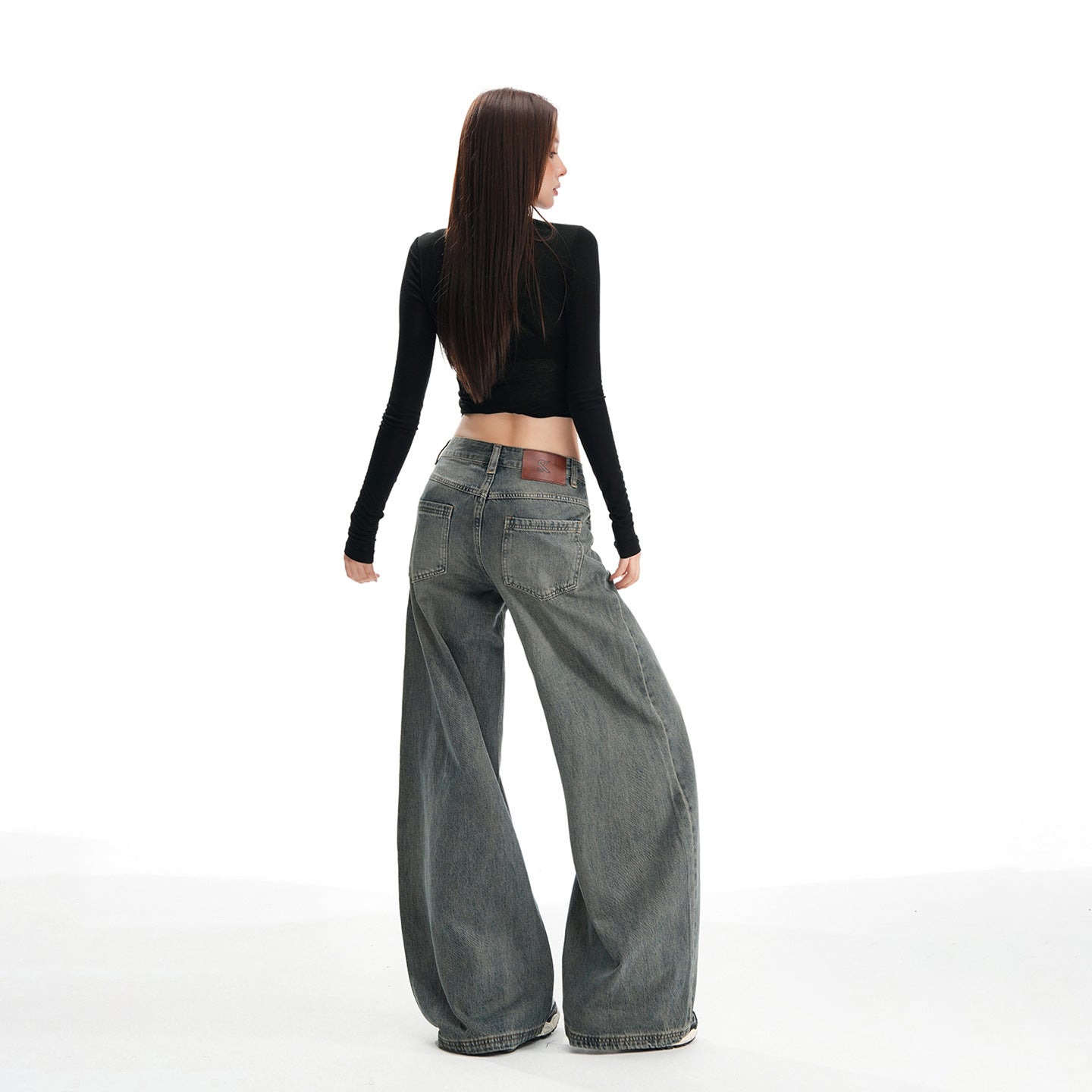 Women's Wide-Leg Pants - Loose Fit High-Waist Trousers with Vintage Wash