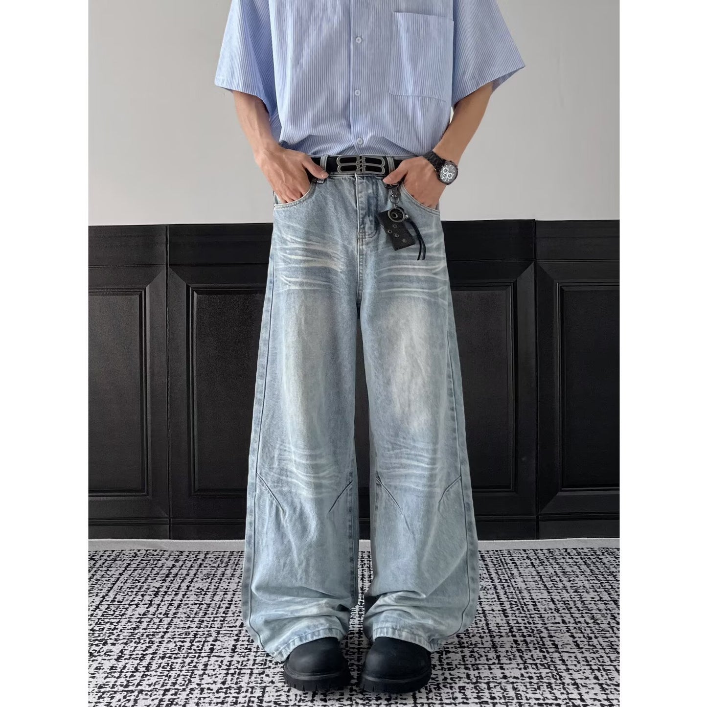 Wash Ground White Light Blue Loose Straight Leg Jeans