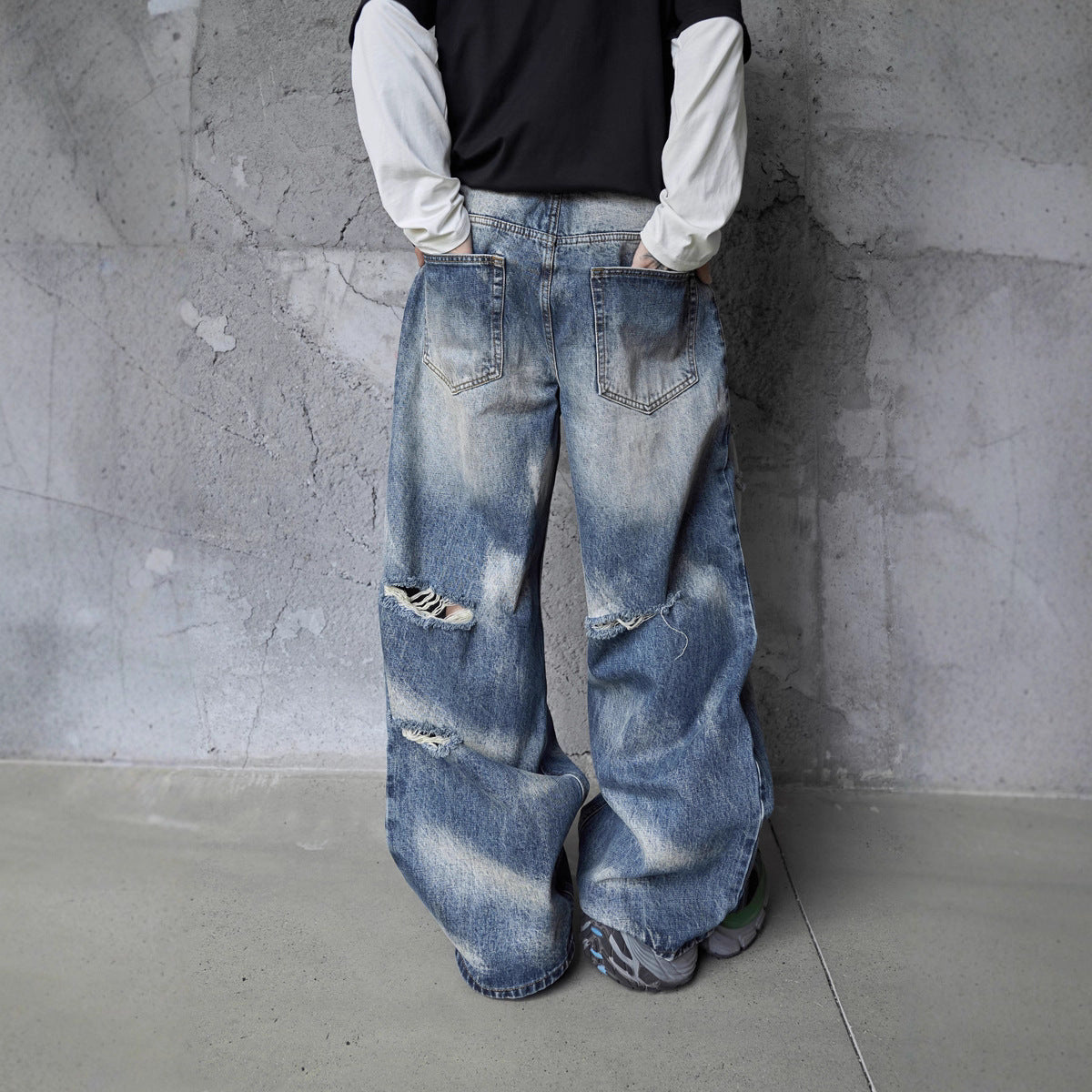 Vintage Personality Design Ripped Streetwear Loose Fit Jeans for Men