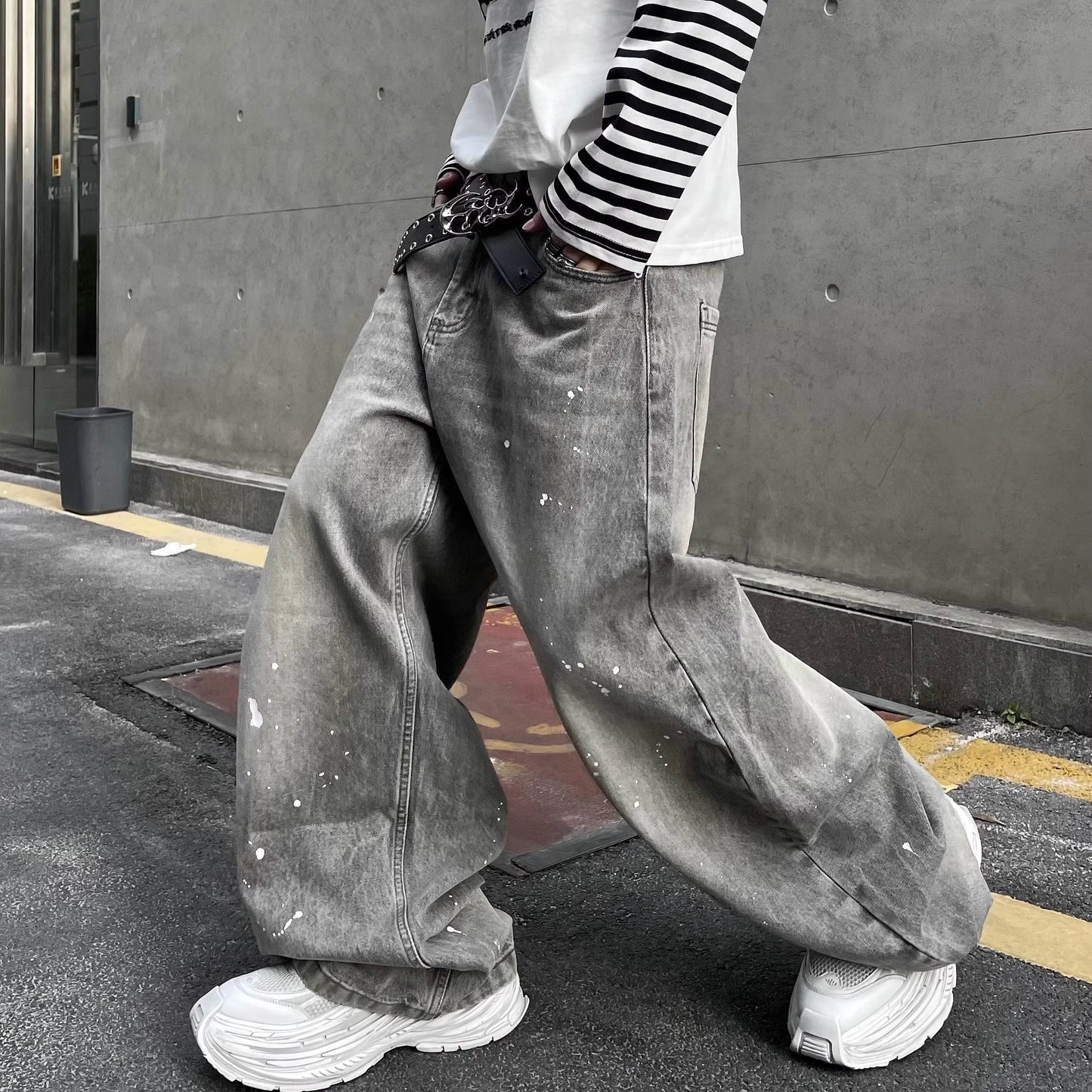 Spring Splash Ink Washed Denim Jeans for Men and Women